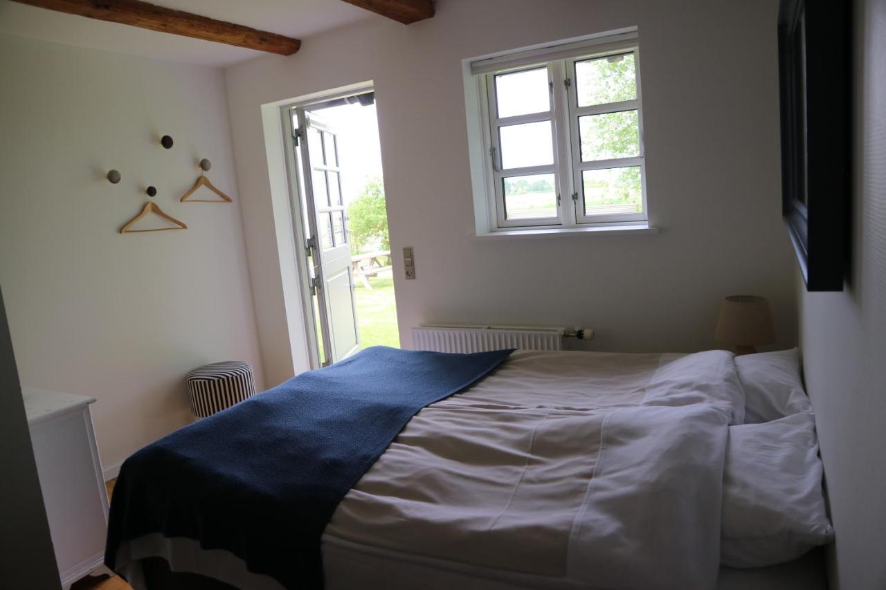 Birkelygaard Bed & Breakfast Hårby Eksteriør billede