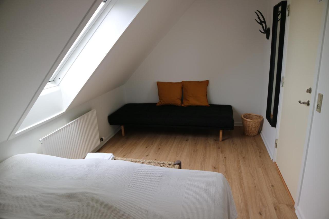 Birkelygaard Bed & Breakfast Hårby Eksteriør billede